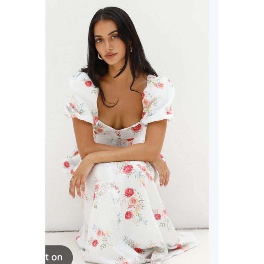 NEW Hello Molly HERITAGE BLOOM MAXI DRESS FLORAL Puff Sleeves Whimsy SIZE 2